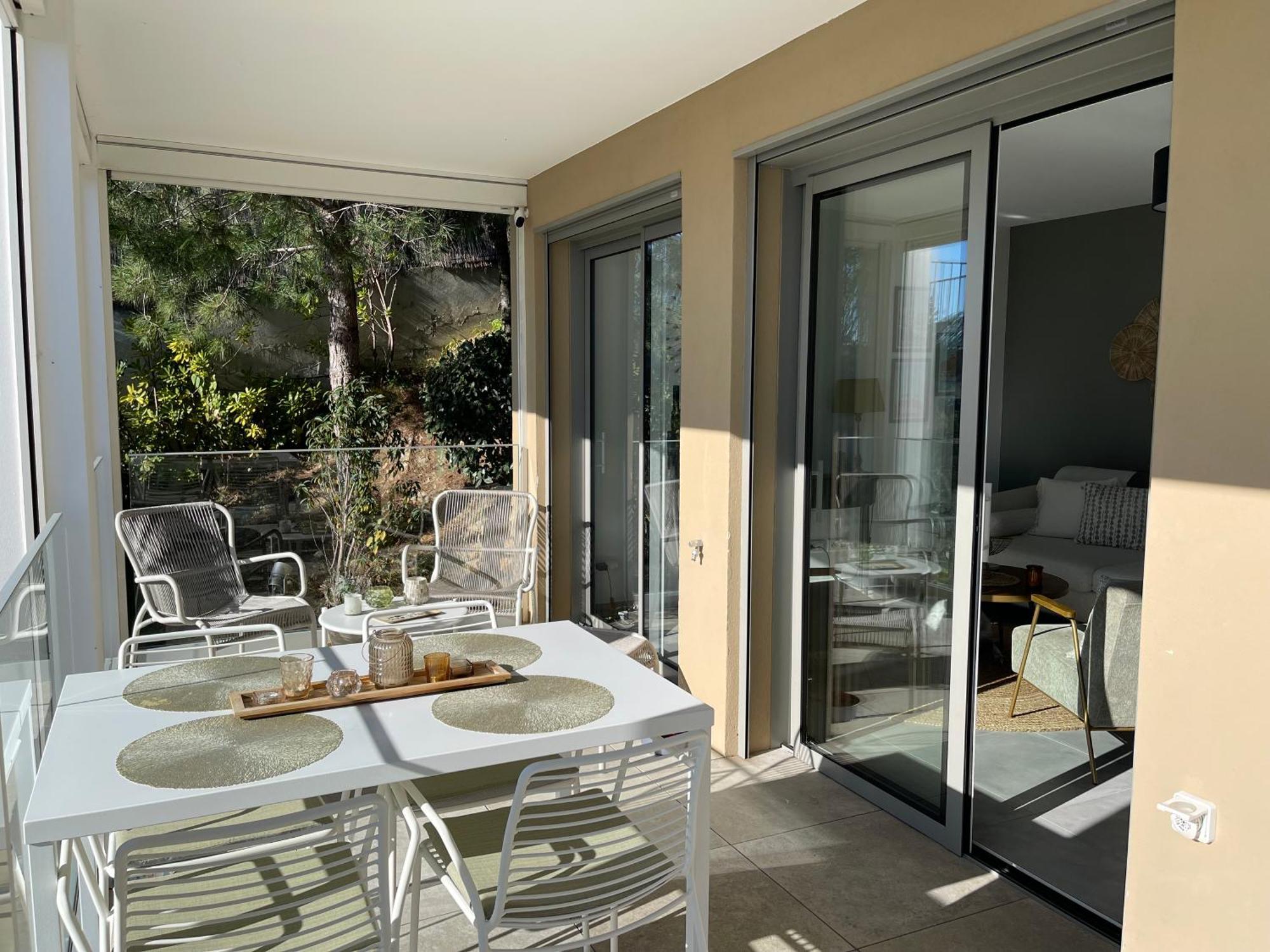 Appartement De Luxe Eze Village Vue Mer Avec Piscine 外观 照片